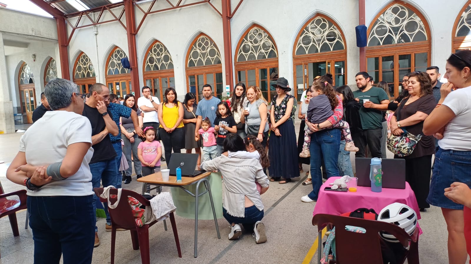 Un primer paso lleno de amor y comunidad: Familias de Pre Kínder vivieron su primera Ruta Santa Elena